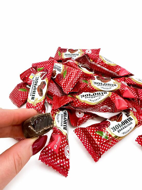 Šokolādes konfektes ar ķiršu želejas pildījumu 1kg