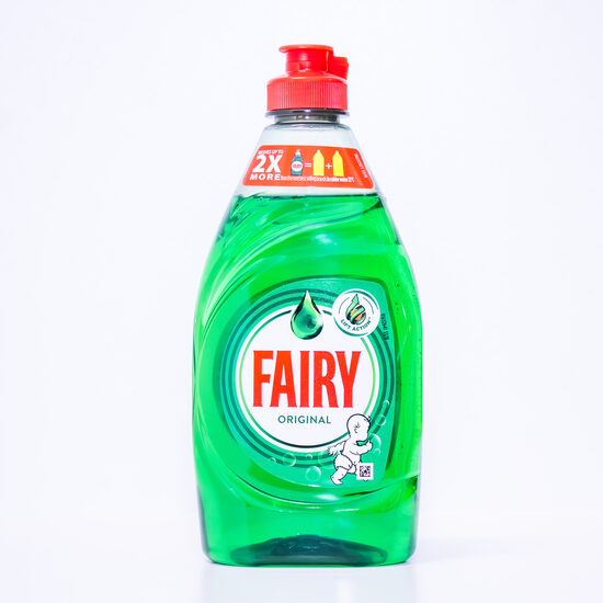 Fairy šķidrā trauku mazgāšanas līdzeklis Original – 320 ml