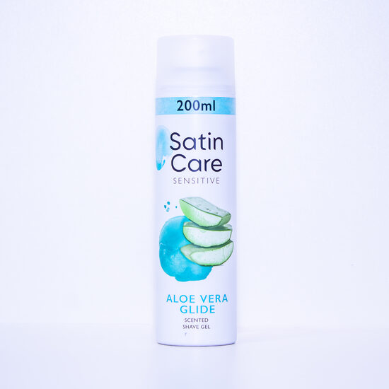 Gillette satin care skūšanās želeja Sensitive Skin 200ml