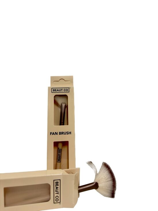 Beaut Co kosmētikas otiņa ar platu galu – 1 gab.